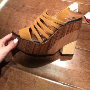 Vince camuto wooden wedges